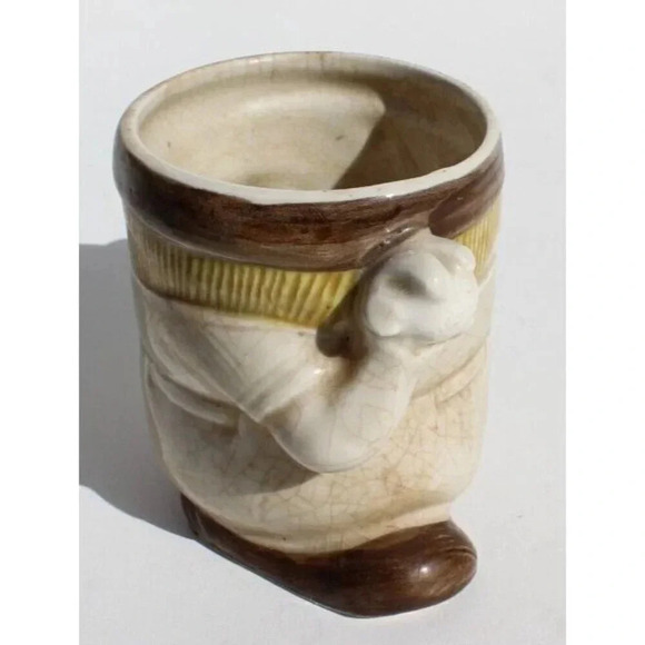 Vintage Quon Quon Japan Coffee Mug Baseball Player Batter Tan Green 3D Novelty - Picture 3 of 5